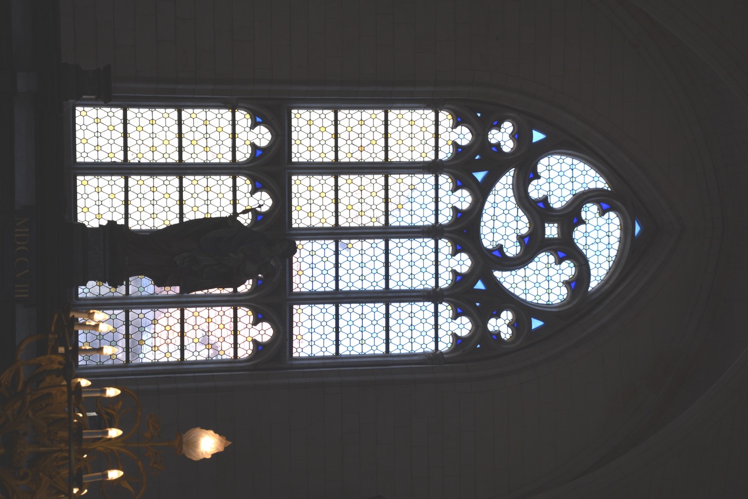 Cathédrale de Saint-Omer  -  Chapelle de l'Assomption - vitrail