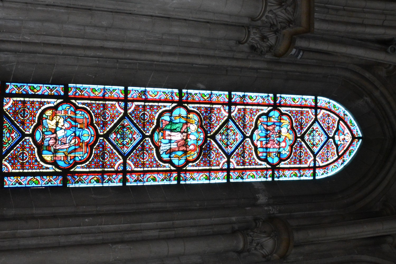 vitraux de la chapelle épiscopale saint-omer