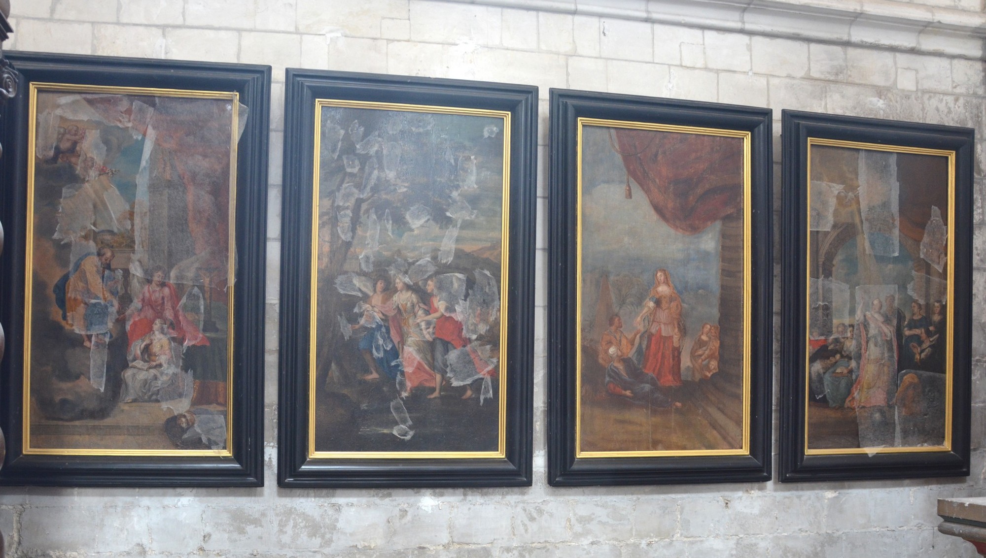 Cathédrale de Saint-Omer - Chapelle ancienne saint Blaise -  4 tableaux modernes relatant la vie de sainte Aldegonde : voir la description plus haut