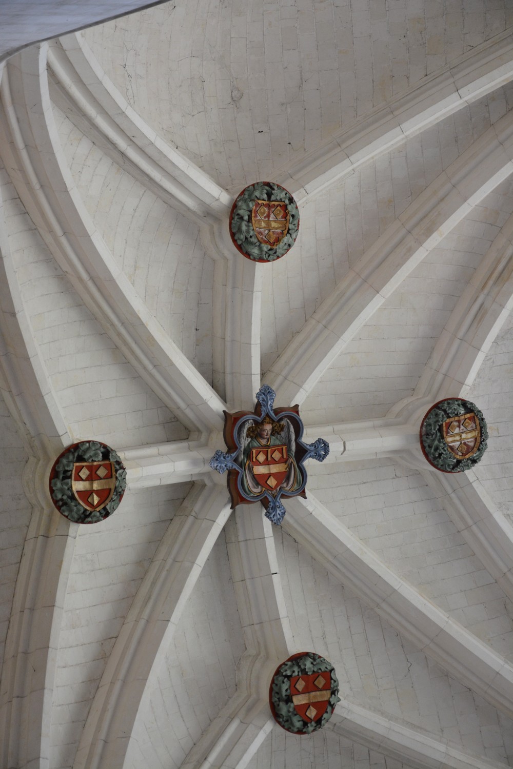 Cathédrale de Saint-Omer  -  Chapelle Antoine de Wissocq   -  clés de voute