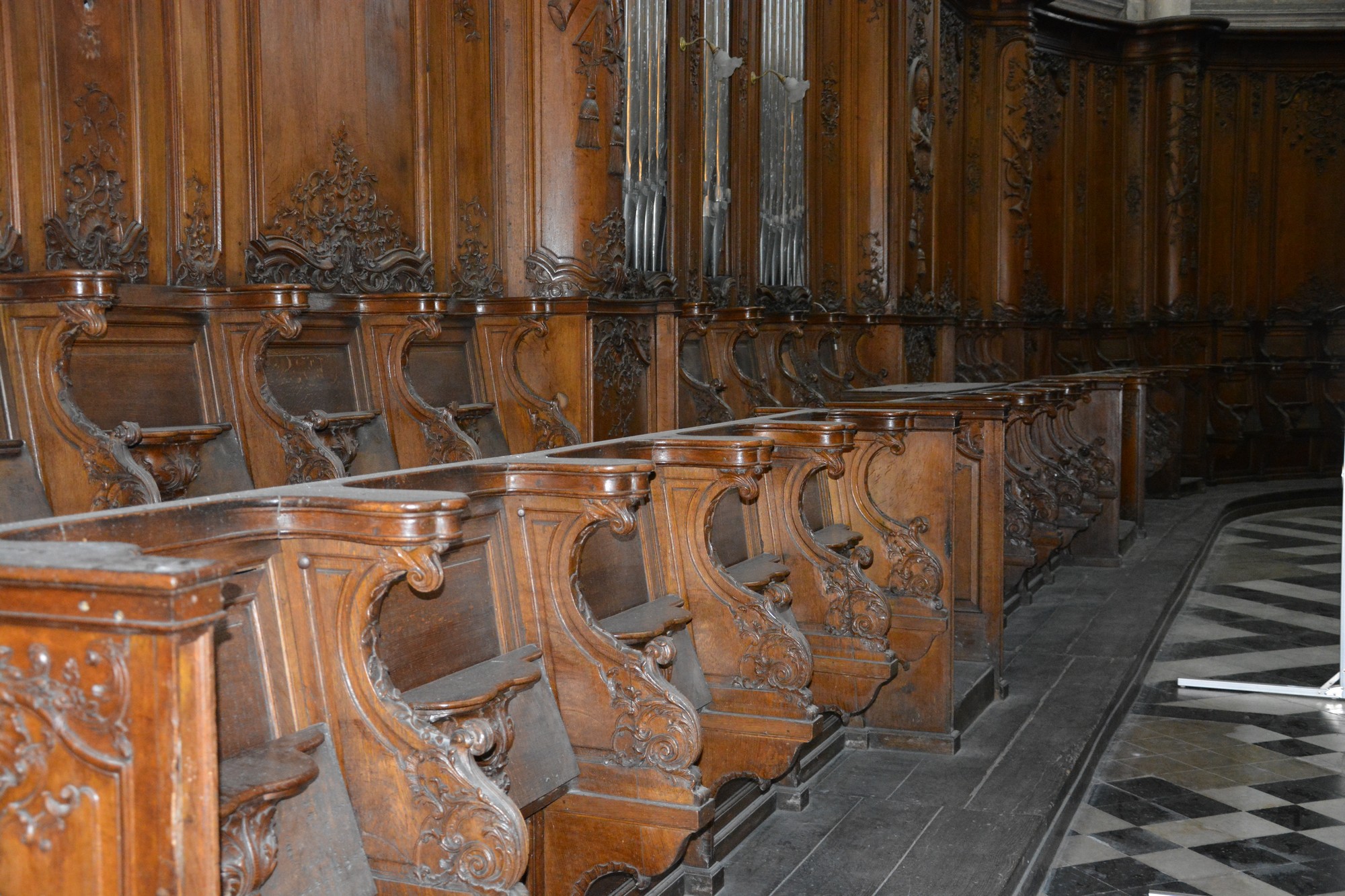 Cathédrale de Saint-Omer -  dallage du Choeur des Chanoines