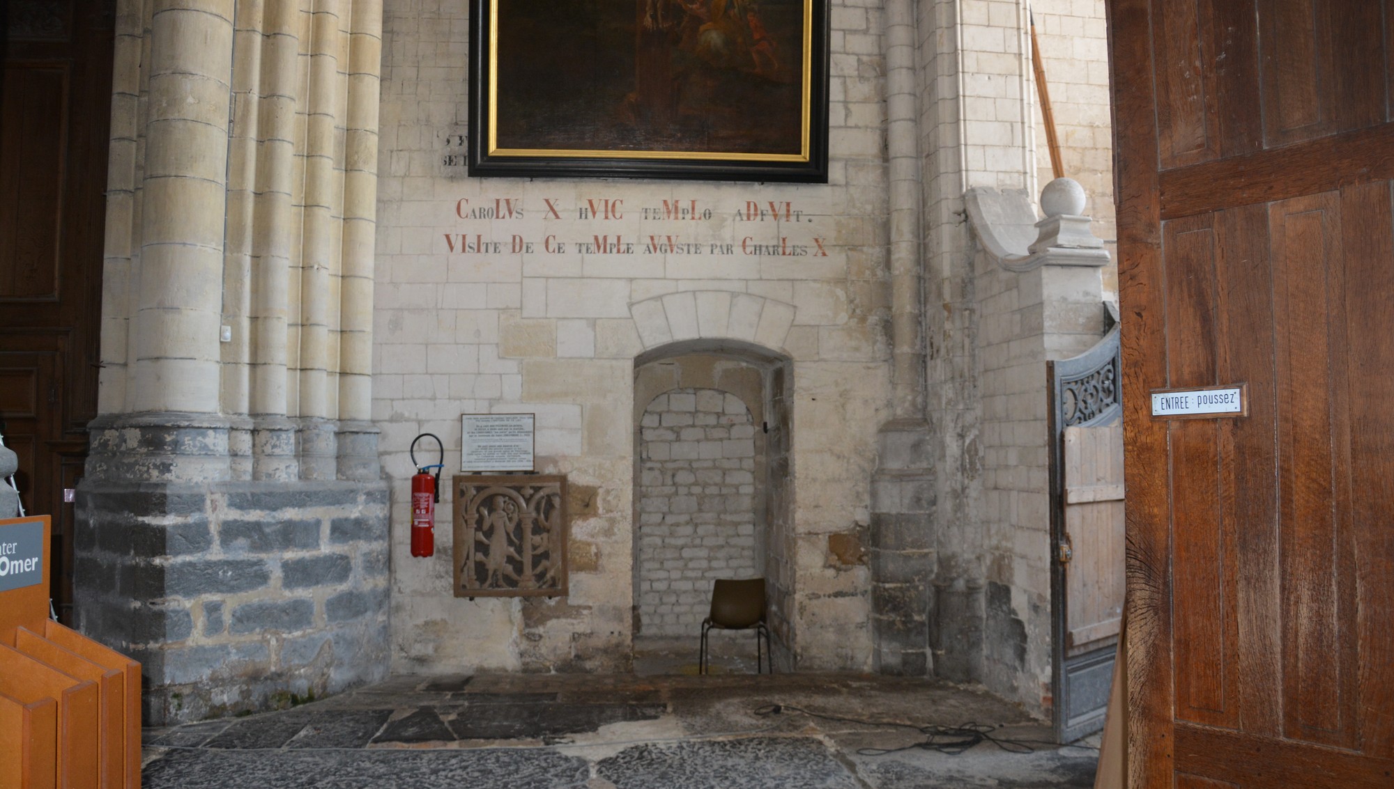 Cathédrale de Saint-Omer|Le Christ en croix  