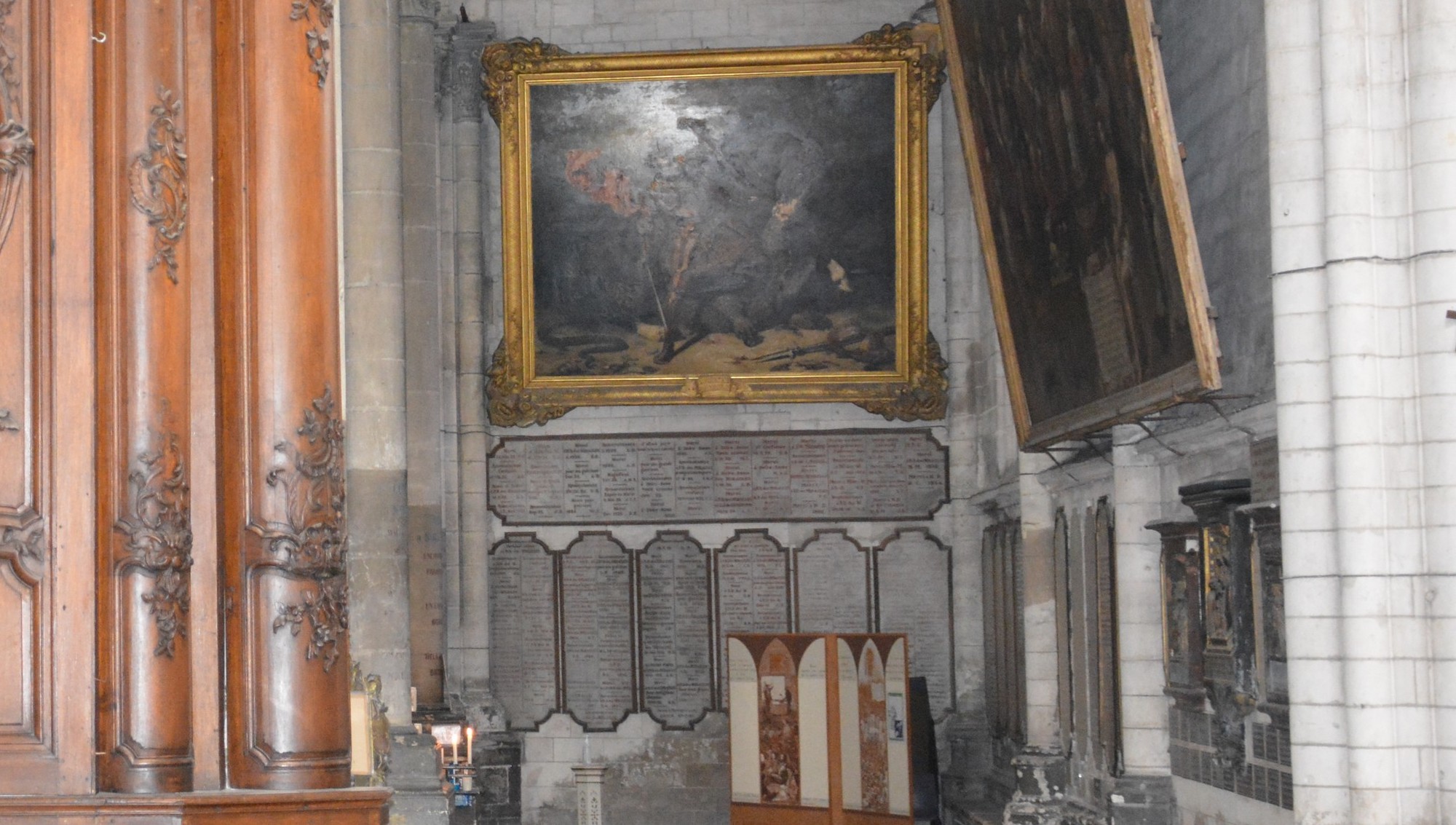 Cathédrale de Saint-Omer|transept sud ouest tableaux