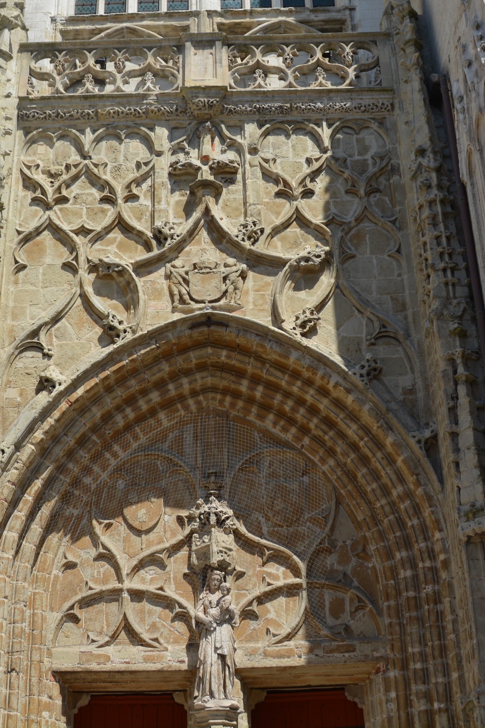 Porche ouest de Notre-Dame de saint-omer