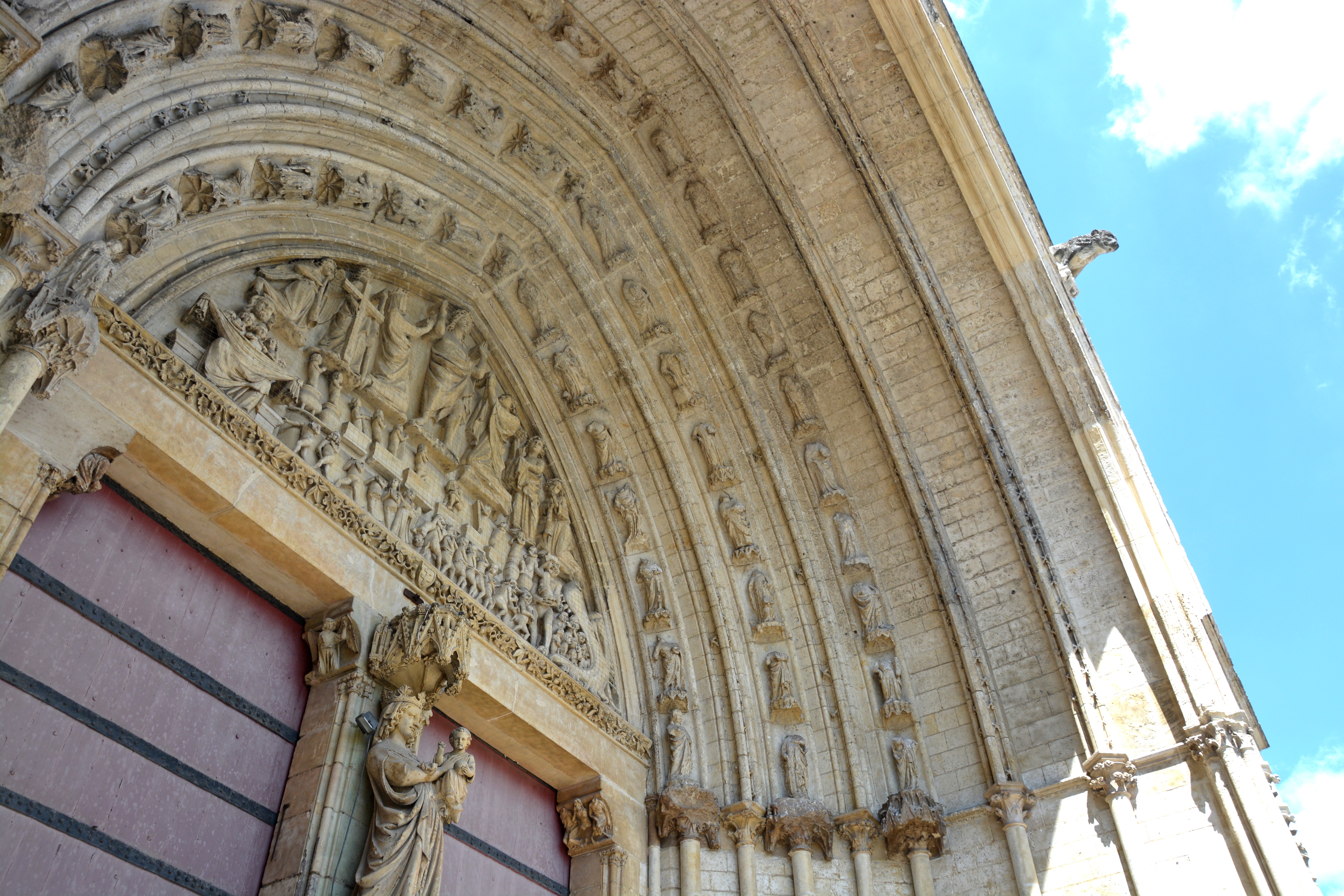 porche sud embrasure est -  cathédrale de saint-omer - 02/04/2026