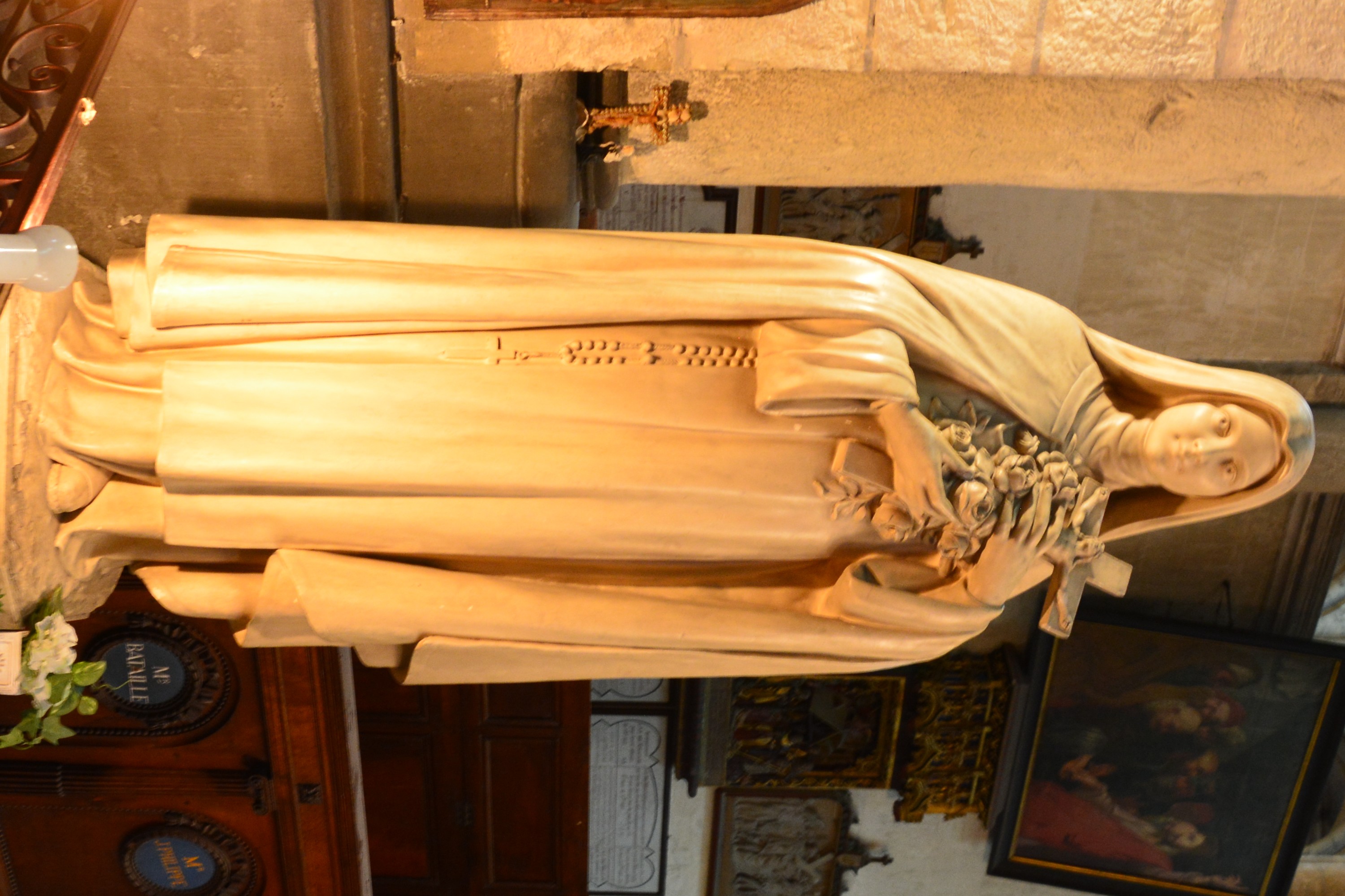 Statues de Saint-Omer | sainte thérése de lisieux,  repère 03  