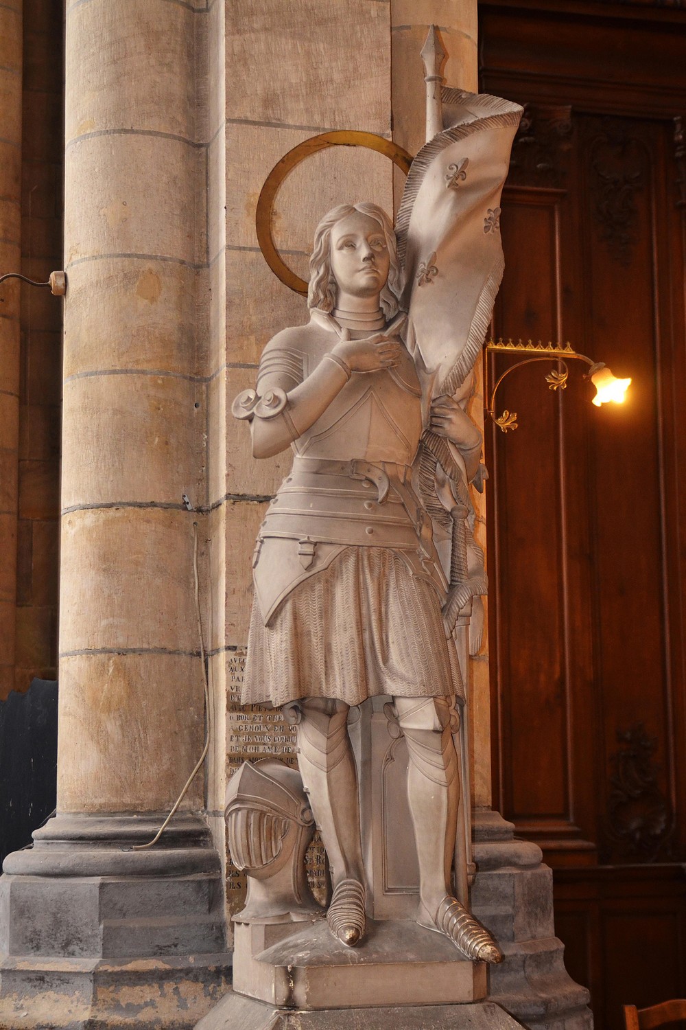 Cathédrale de Saint-Omer, Jeanne d'Arc repère 15