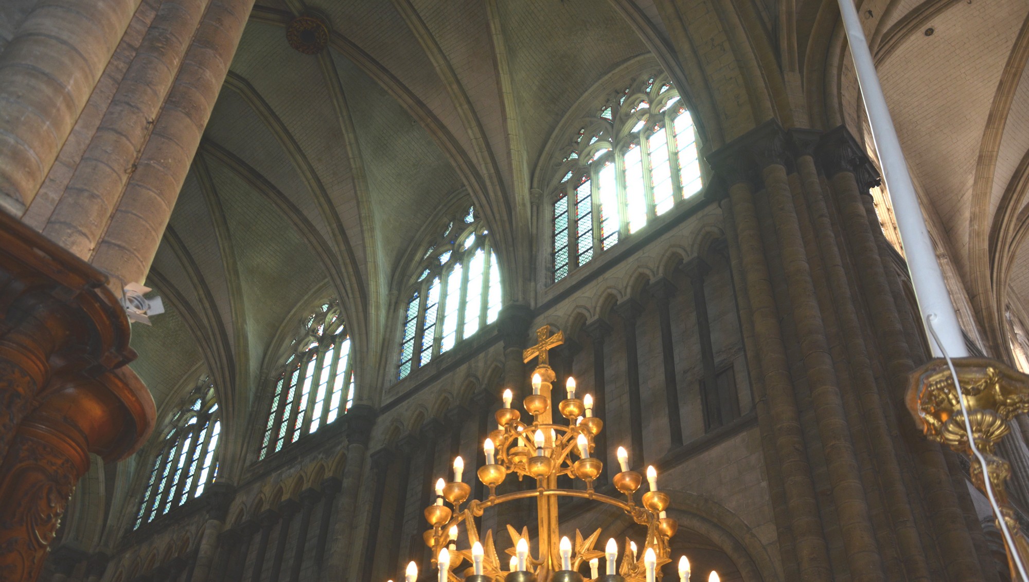 Cathédrale de Saint-Omer | transept S O | Ensemble 4 verrières  non personnalisées