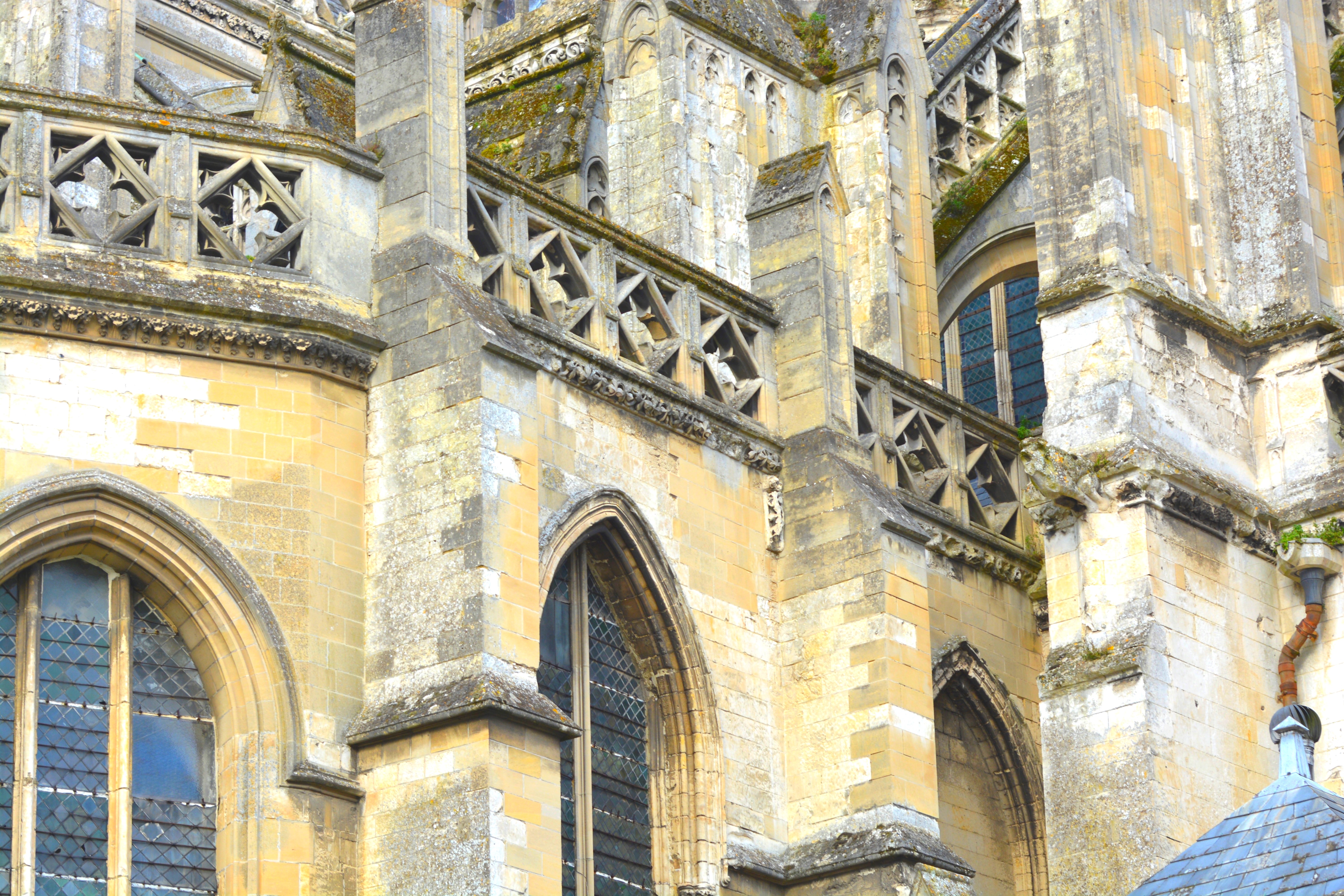 Façade nef sud de Notre-Dame de saint-omer|toiture côté ouest