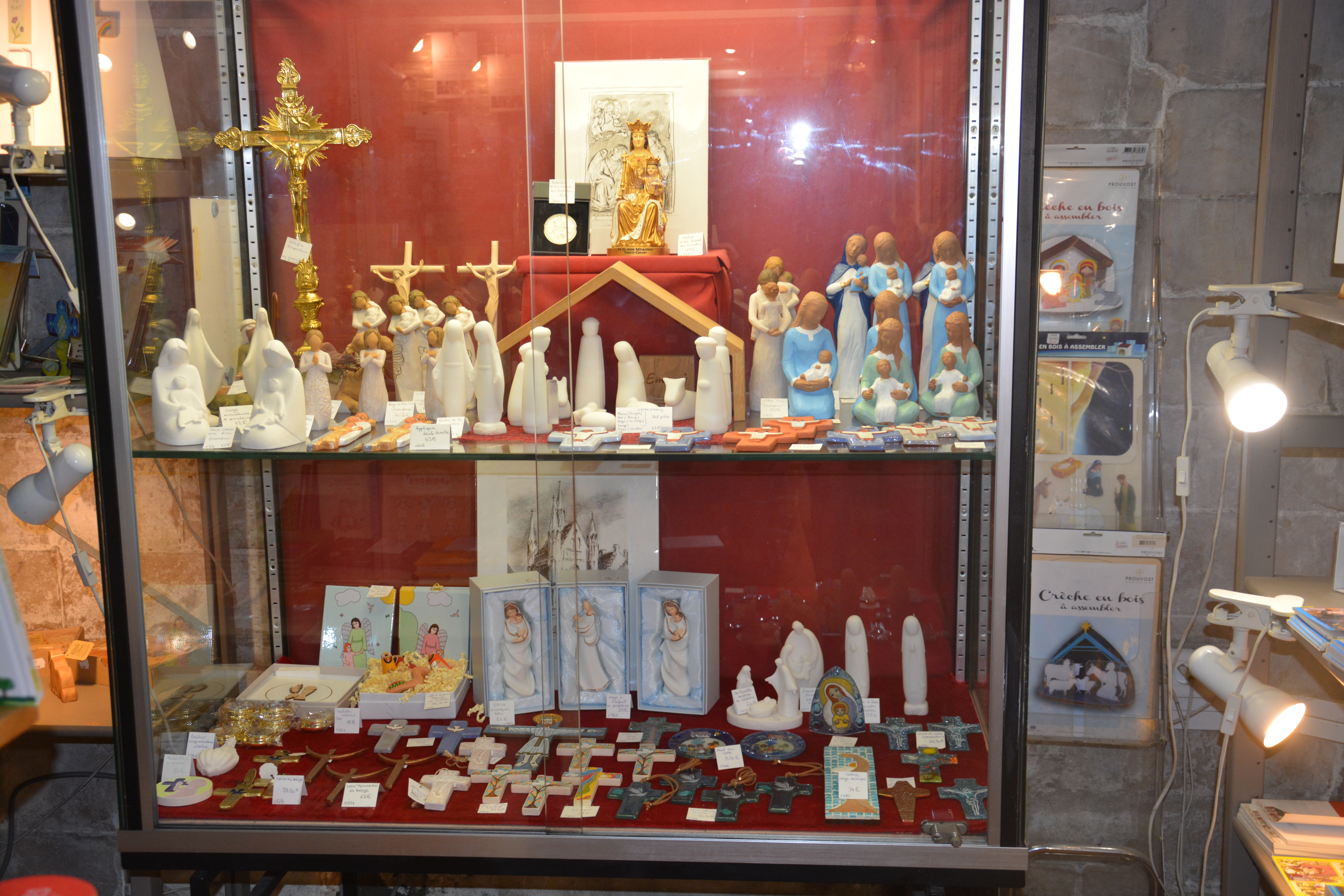 Boutique du point d'accueil - chapelle de l'assomption