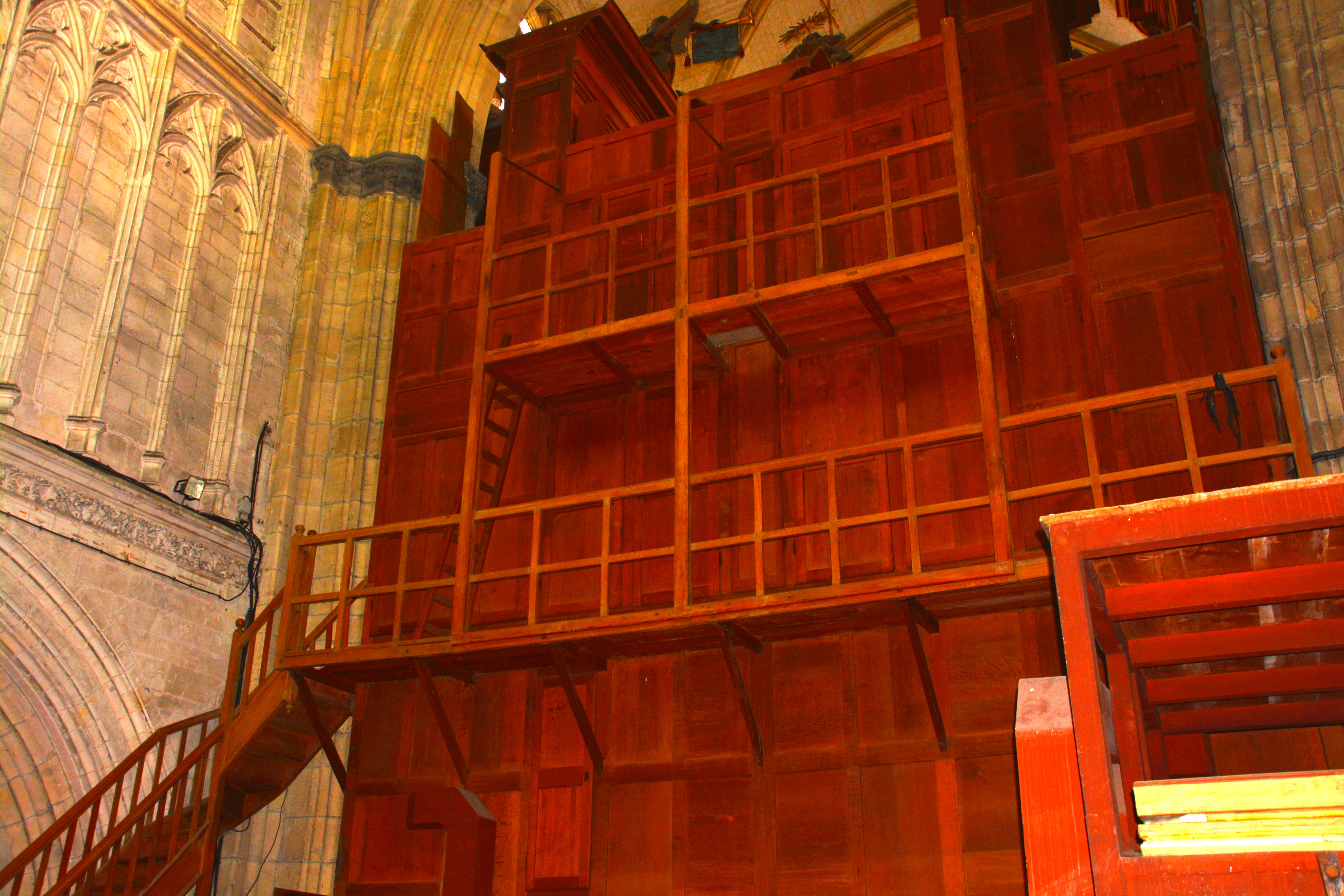 étages de la Tour porche