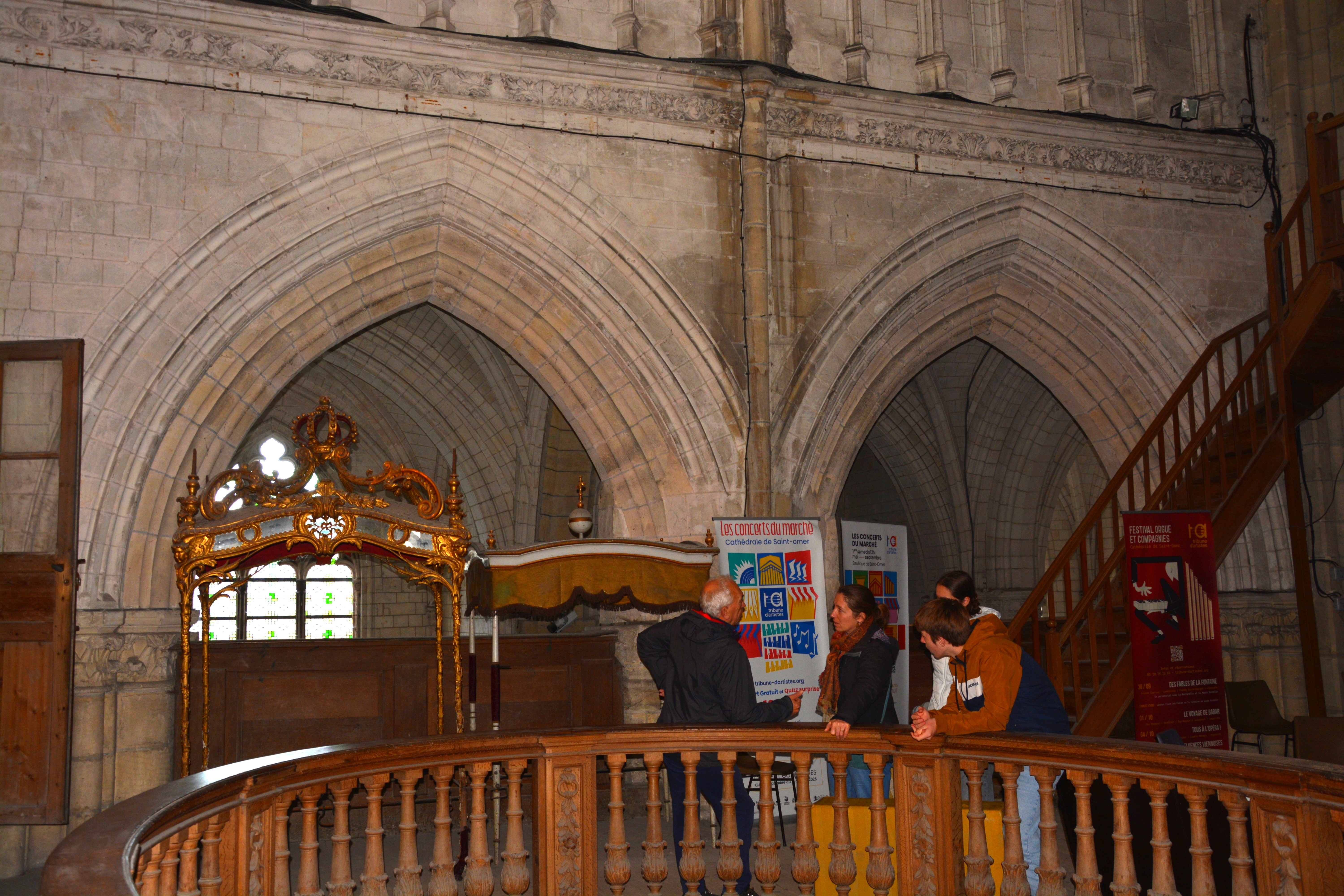 étages de la Tour porche