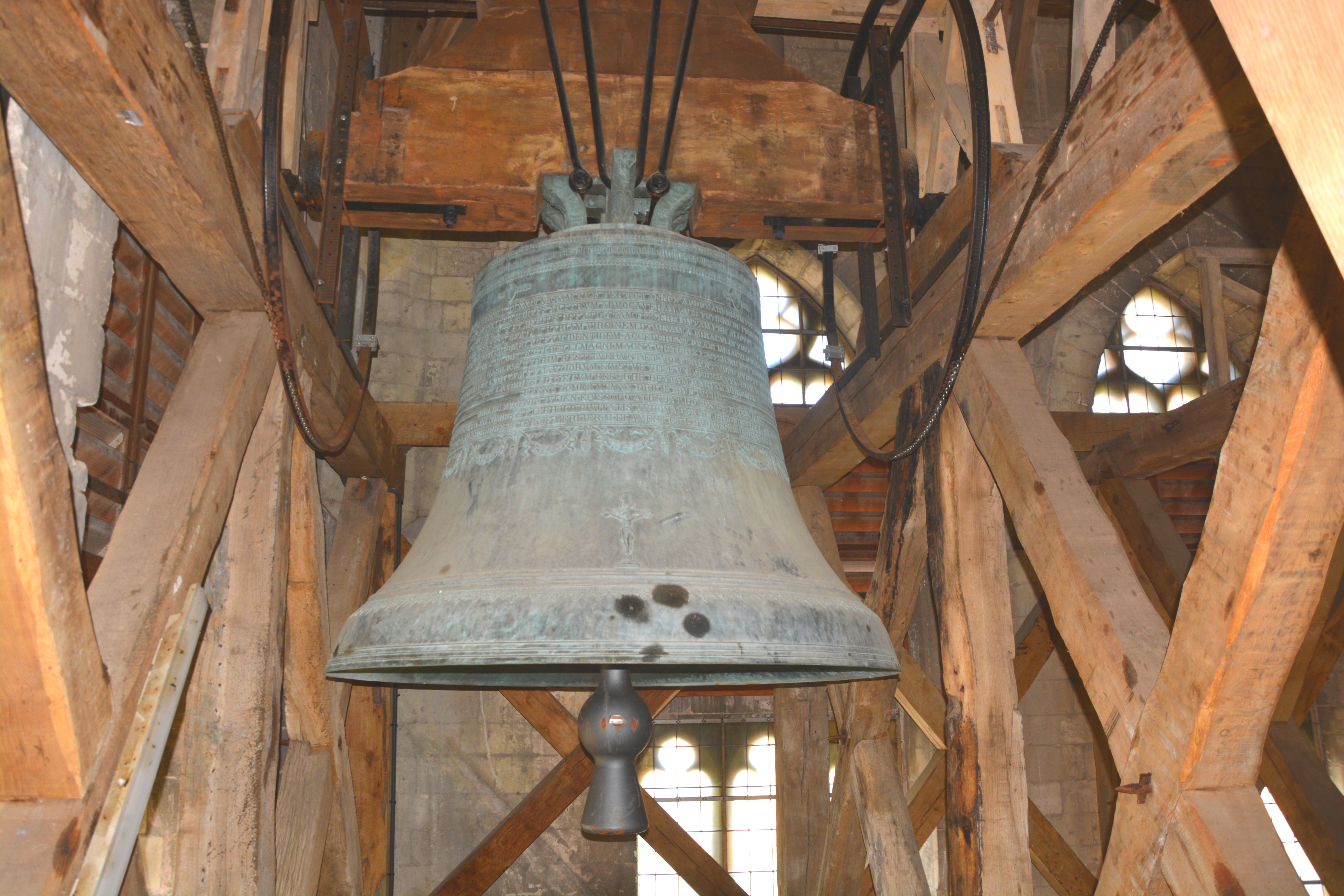 étages de la Tour porche cloches