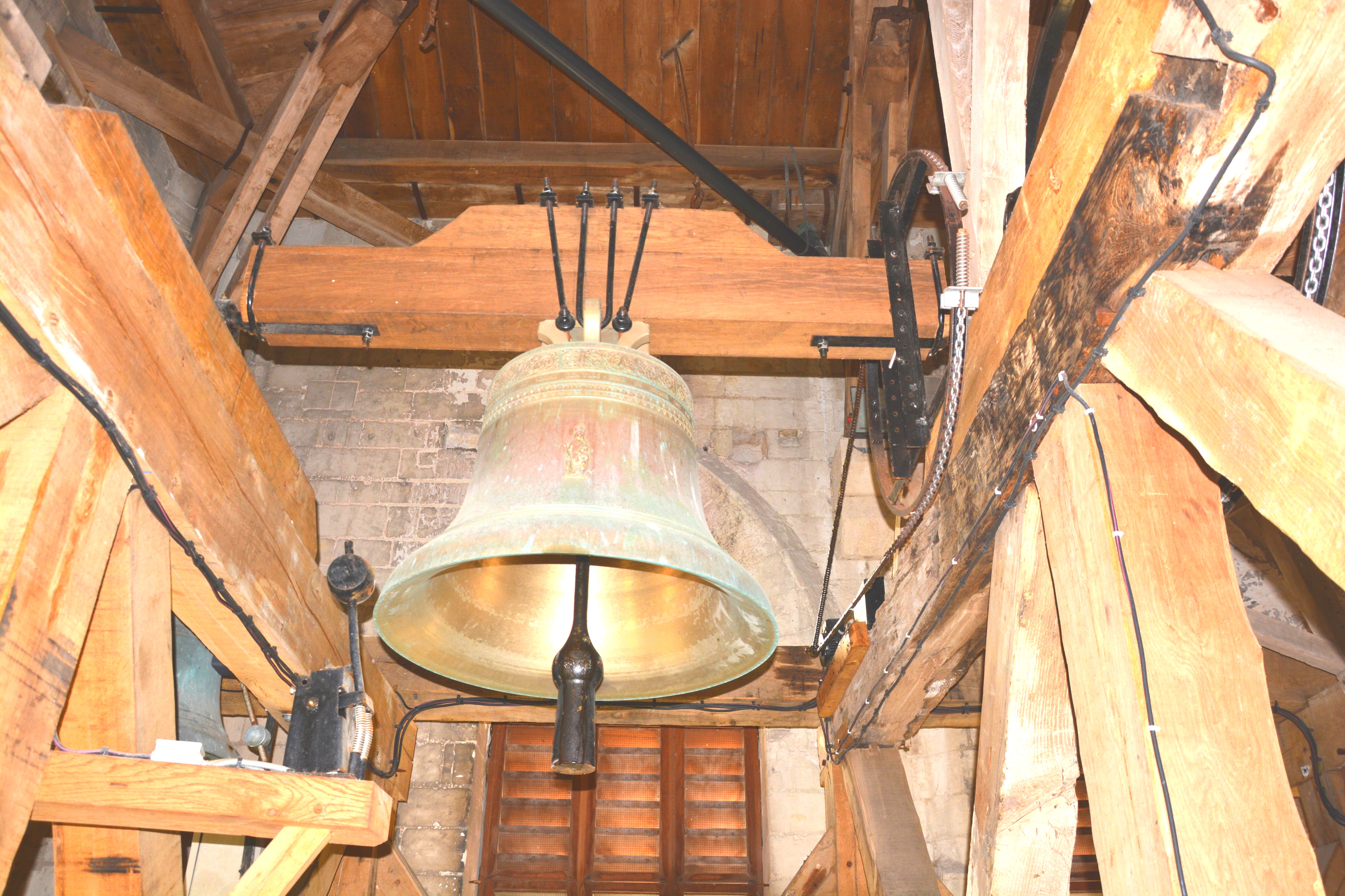 étages de la Tour porche cloches